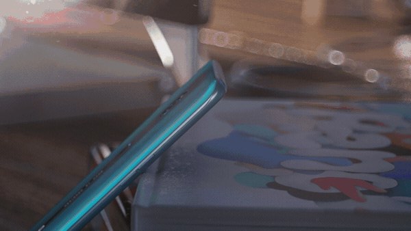 OPPO Reno | Somi sun